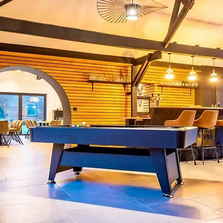 Cocquea Lodge *